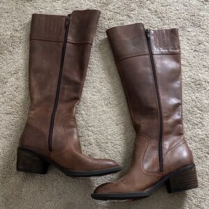 New Born tall Brown Leather Knee-High Boots